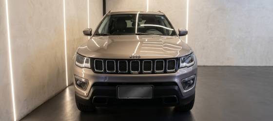 JEEP COMPASS 2.0 16V DIESEL LONGITUDE 4X4 AUTOMÁTICO JEEP COMPASS 2.0 16V DIESEL LONGITUDE 4X4 AUTOMÁTICO